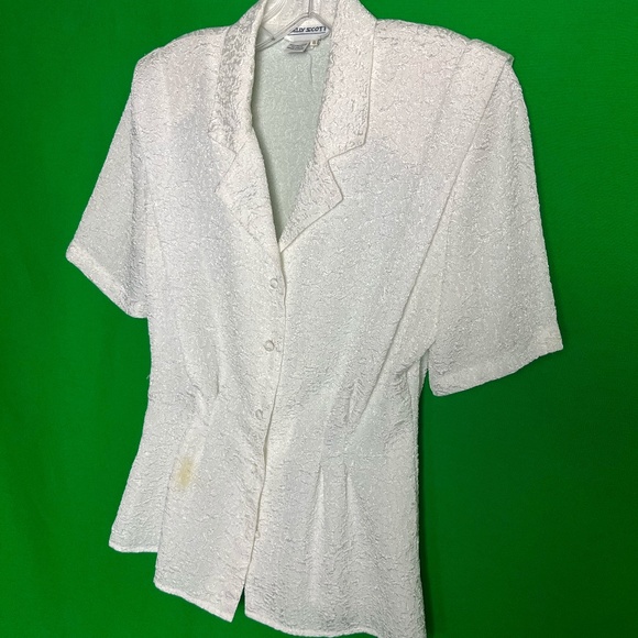VINTAGE!!! Cinched White and Lace Short Sleeve Blazer Top! ONE OF ONE! - Picture 3 of 16